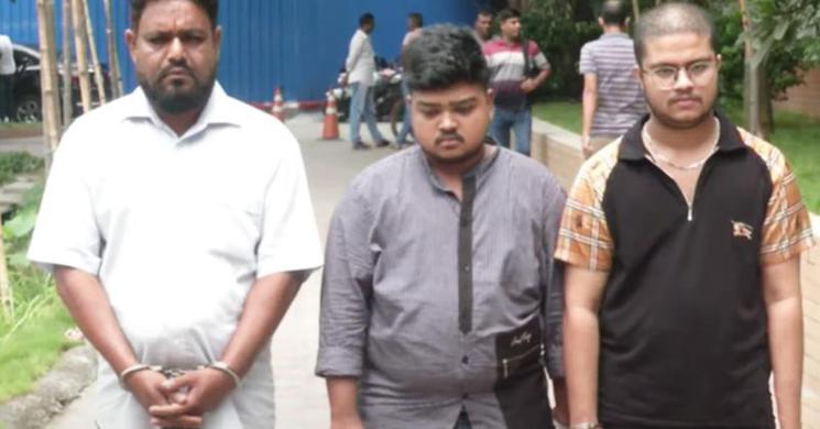 পুলিশের হাত থেকে বাঁচতে লিঙ্গ পরিবর্তন!