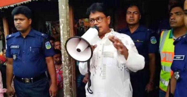 চায়ের দোকান থেকে কেন টেলিভিশন সরাতে বললেন ওসি!